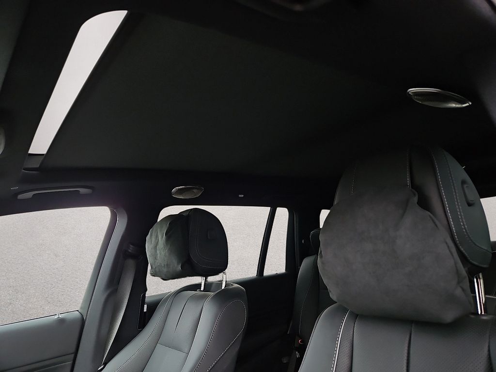 2025 Mercedes-Benz GLS Base - Photo 19