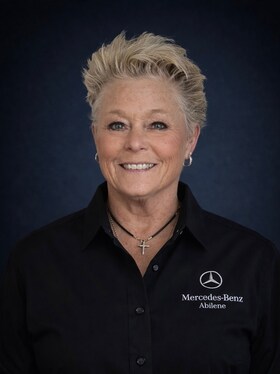 Staff member Libby Coleman from ID_332a349b291b