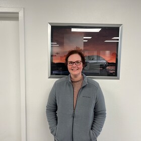 Staff member Dana Unger from ID_7bb0781b6afb