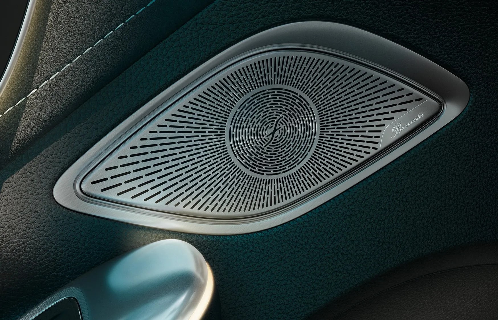 Mercedes-Benz EQE Burmester Audio System