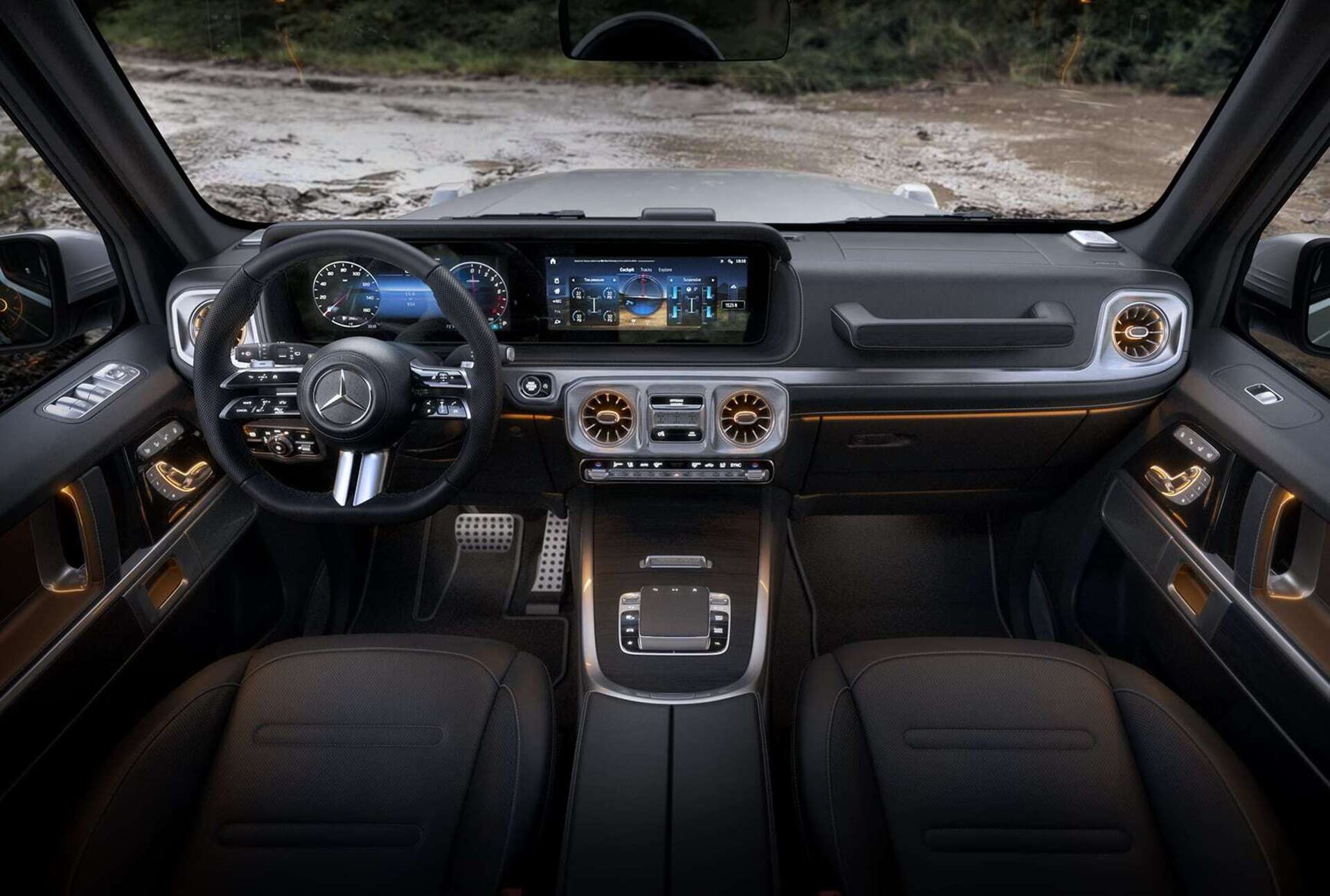 Mercedes-Benz G-Class Transparent Hood and Off-Road Cockpit
