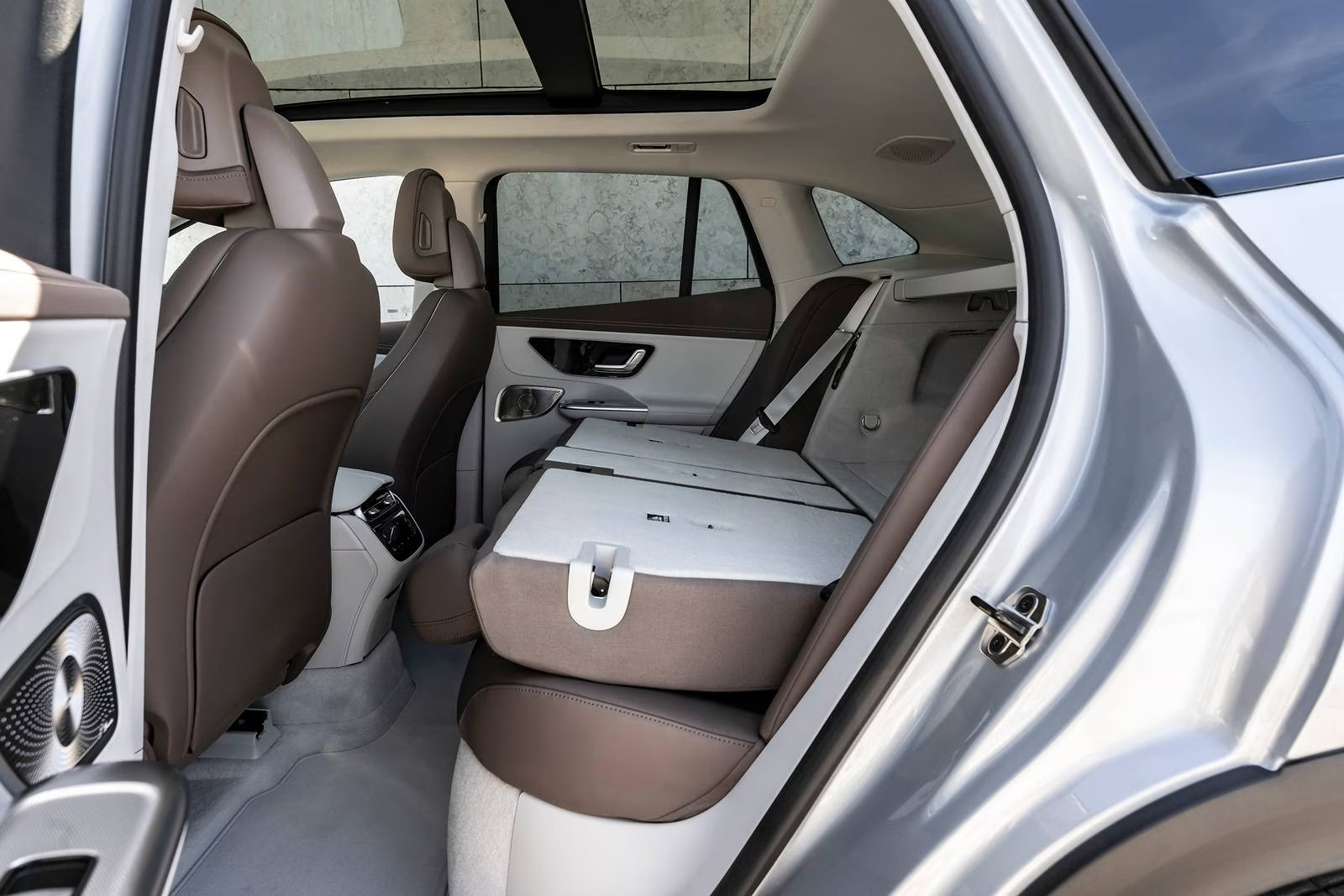 2027 Mercedes-Benz EQE SUV cargo area and folding rear seats