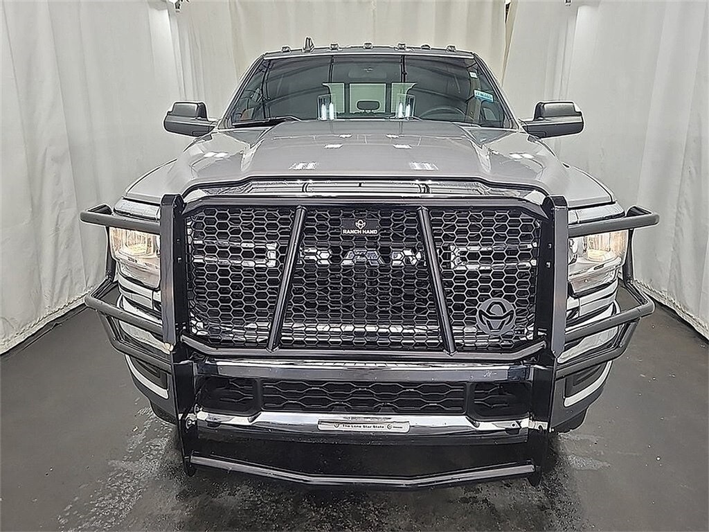 2021 Ram 2500 Tradesman photo 3