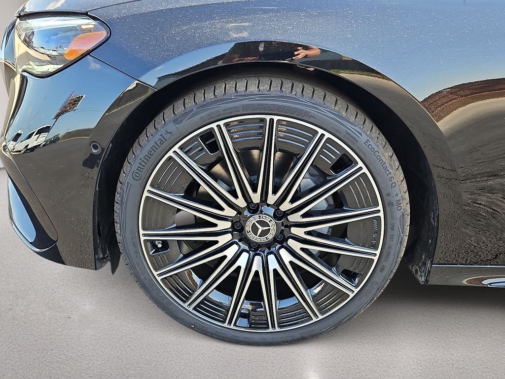 2025 Mercedes-Benz E-Class E350 - Photo 13