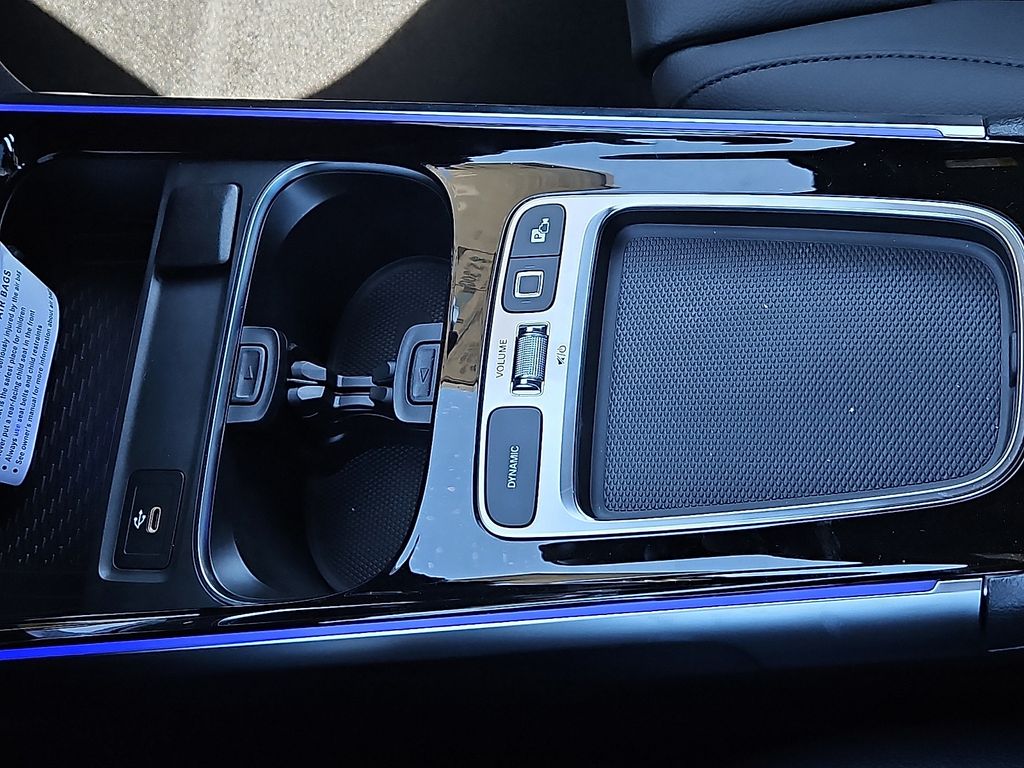 2025 Mercedes-Benz GLB Base - Photo 22