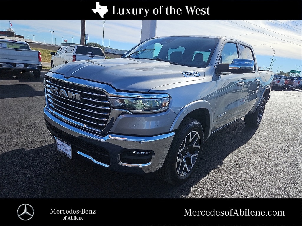 2025 RAM Ram 1500 Pickup Laramie's photo