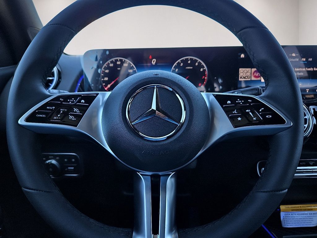 2025 Mercedes-Benz GLB Base - Photo 25