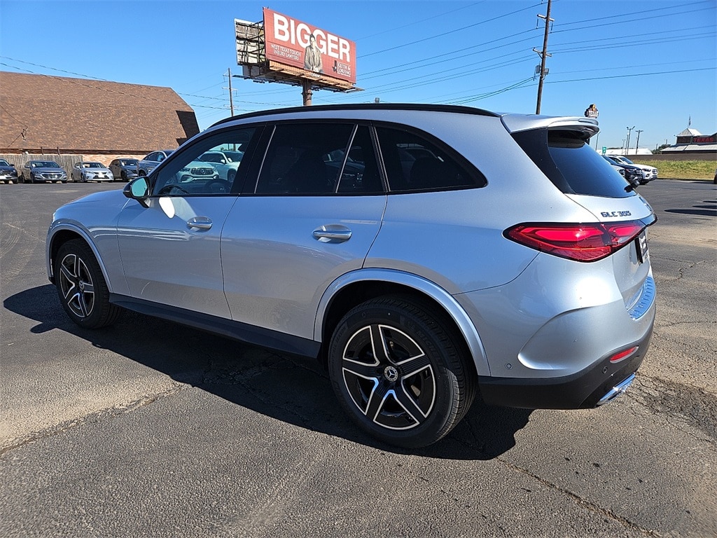 New 2026 Mercedes-Benz GLC 300  SUV