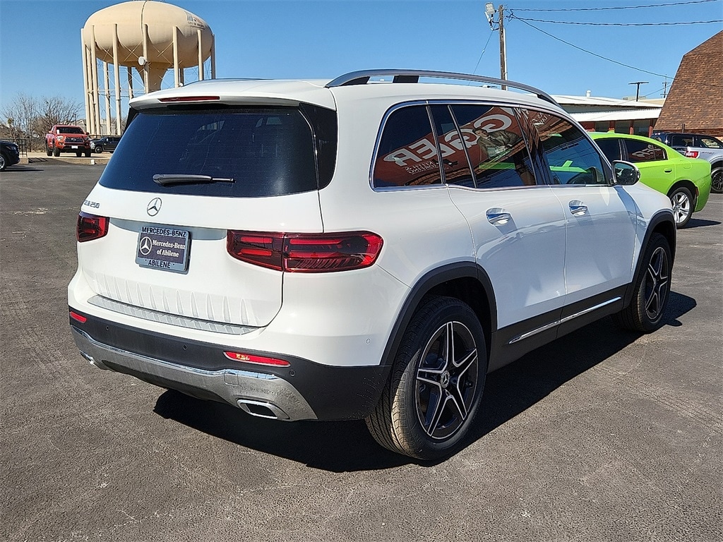 New 2026 Mercedes-Benz GLB 250 SUV