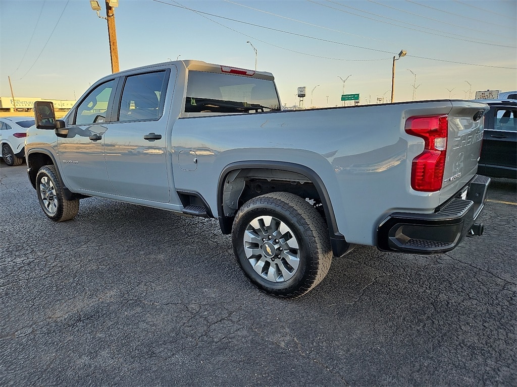 Used 2025 Chevrolet Silverado 2500 HD Custom Truck Crew Cab