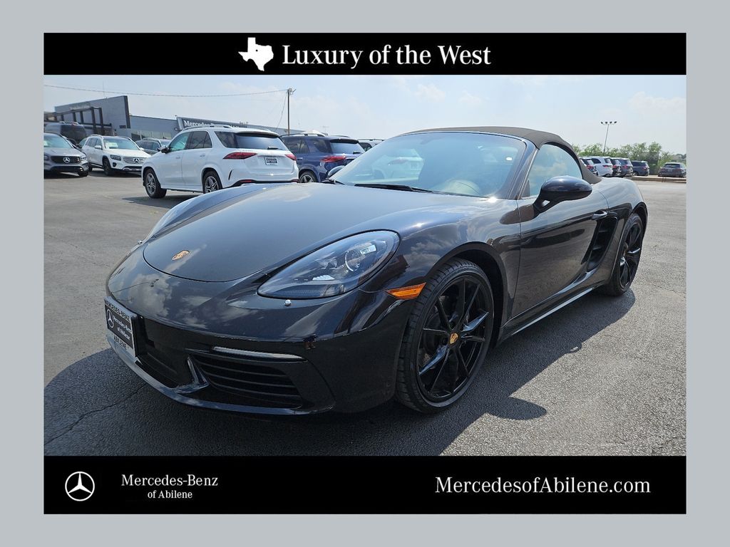 2023 Porsche 718's photo