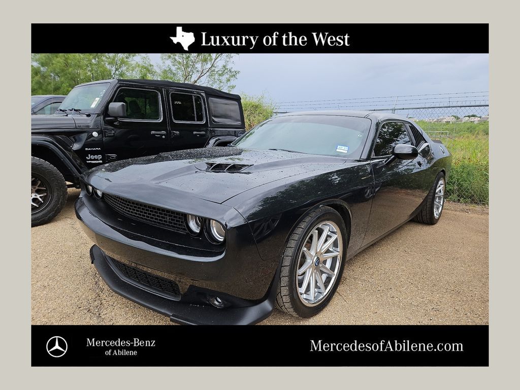 2015 Dodge Challenger R/T's photo