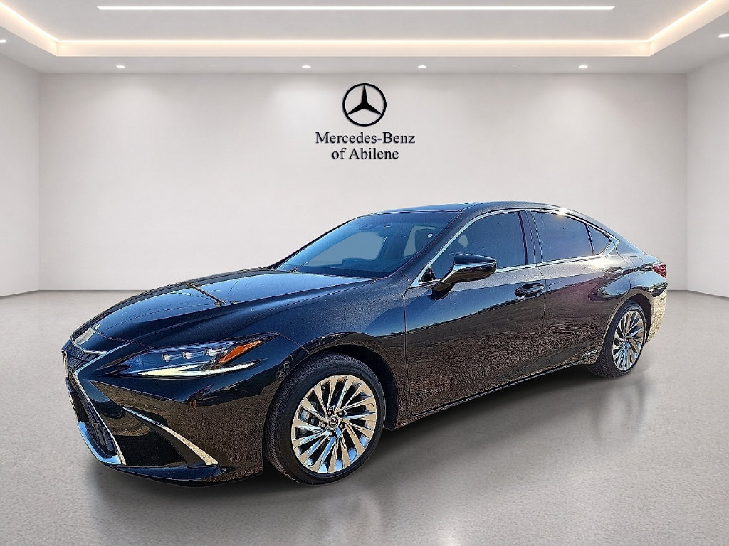 Used 2022 Lexus ES 300h Ultra Luxury Sedan