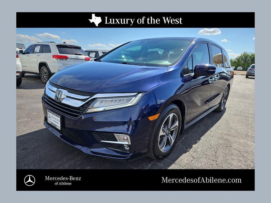 2020 Honda Odyssey Touring's photo