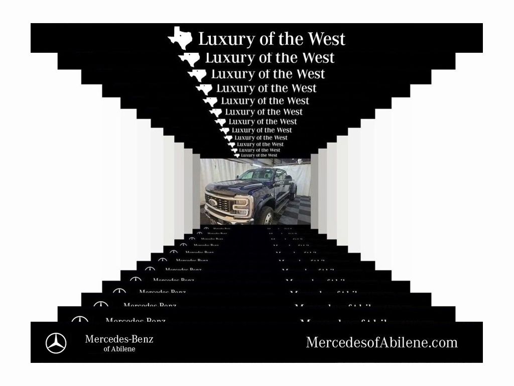 2025 Ford F-450 Lariat 4x4 Crew Cab 8' Box DRW's photo