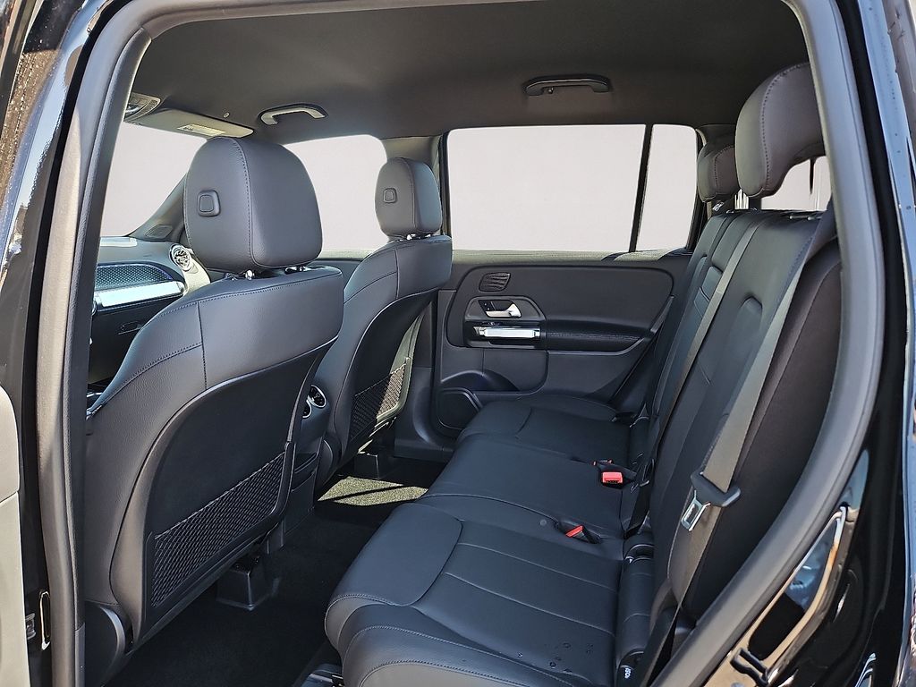 2025 Mercedes-Benz GLB Base - Photo 15