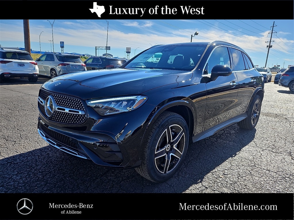 2026 Mercedes-Benz GLC Base's photo