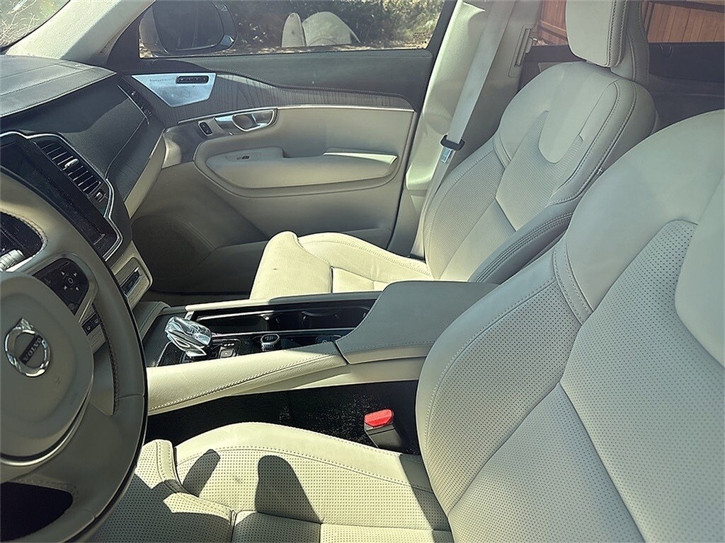 2024 Volvo XC90 Ultimate photo 4