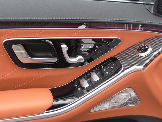 2025 Mercedes-Benz S-Class S 580 - Photo 12