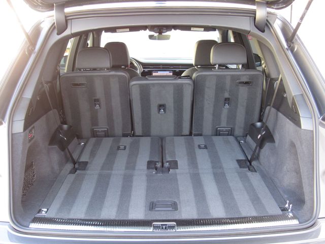 2025 Audi Q7 Premium - Photo 24