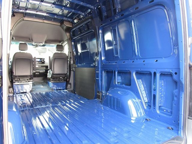 2025 Mercedes-Benz Sprinter Cargo Van Base - Photo 25