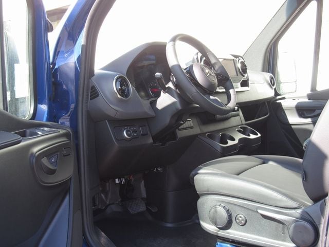 2025 Mercedes-Benz Sprinter Cargo Van Base - Photo 10