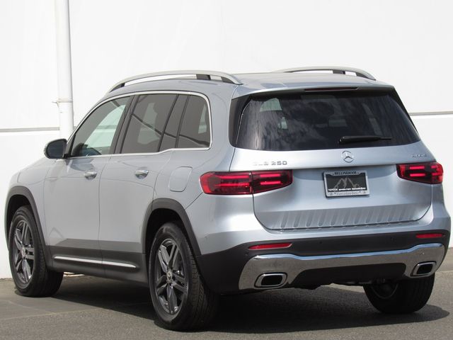 2025 Mercedes-Benz GLB Base - Photo 5