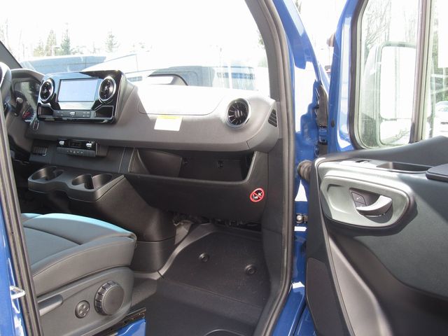 2025 Mercedes-Benz Sprinter Cargo Van Base - Photo 15
