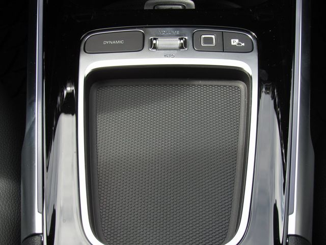 2025 Mercedes-Benz GLB Base - Photo 33