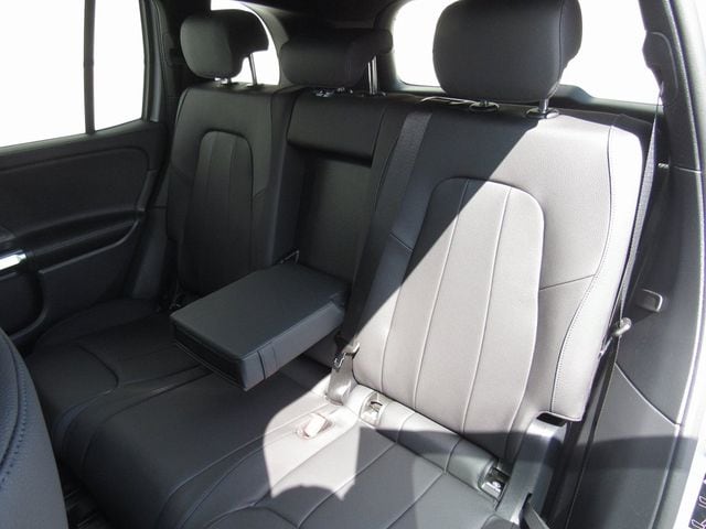 2025 Mercedes-Benz GLB Base - Photo 17