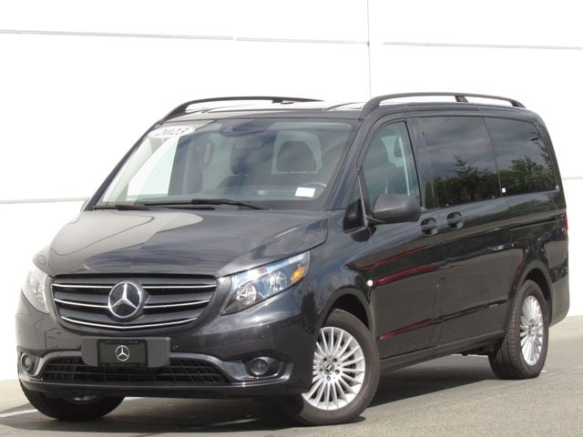 2023 Mercedes-Benz Metris Passenger Van