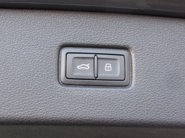 2025 Audi Q7 Premium - Photo 26