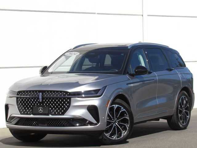 2024 Lincoln Nautilus Reserve AWD's photo
