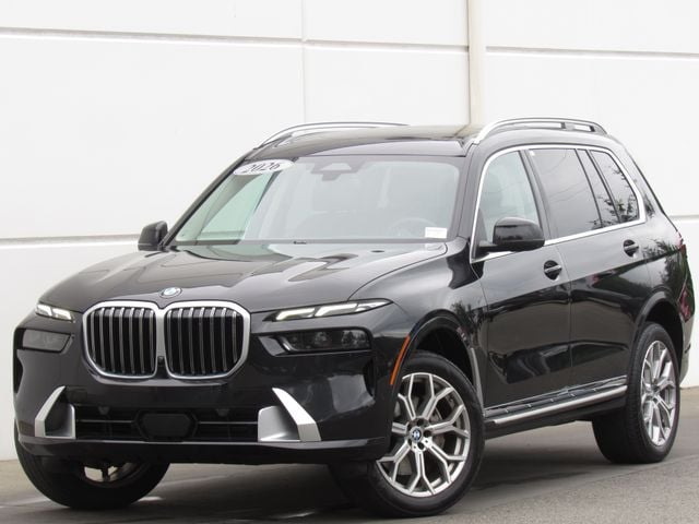 2026 BMW X7 xDrive40i's photo
