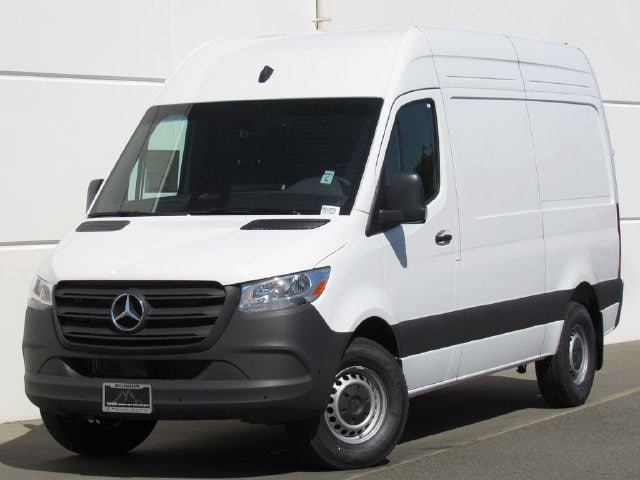 2025 Mercedes-Benz Sprinter Cargo Van Base