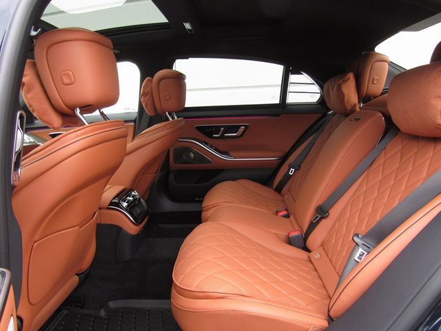 2025 Mercedes-Benz S-Class S 580 - Photo 15