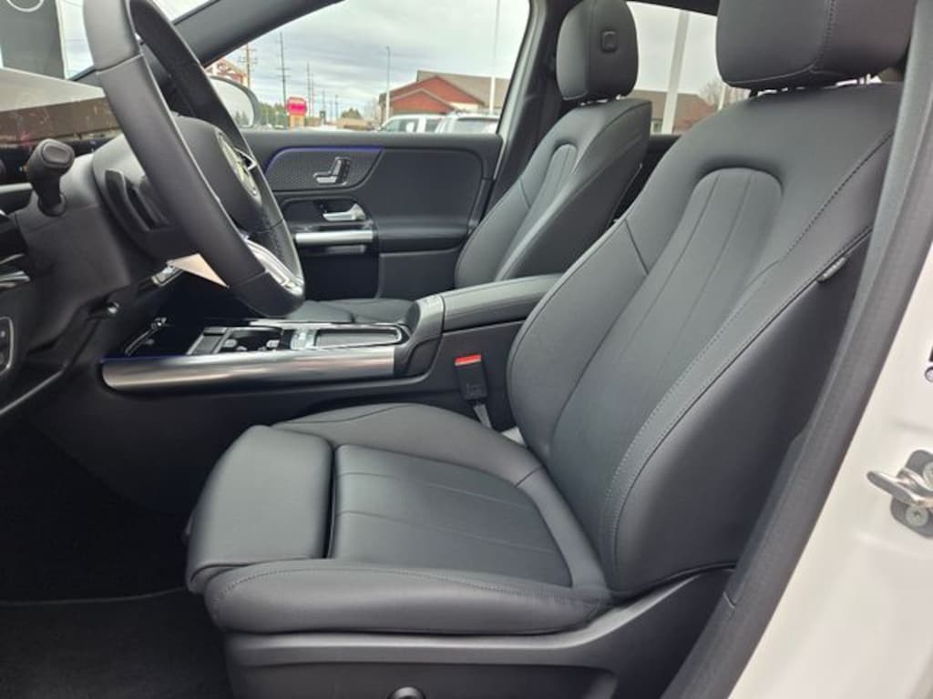 Used 2025 Mercedes-Benz GLA 250 4MATIC SUV