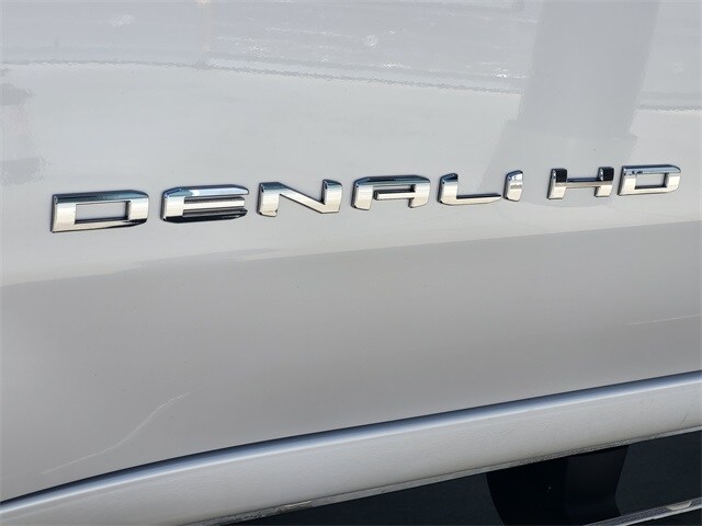 2022 Gmc Sierra 2500 HD Denali photo 3