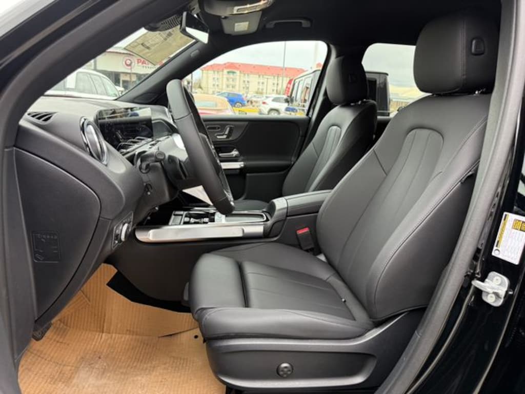 Used 2025 Mercedes-Benz GLB 250 4MATIC SUV