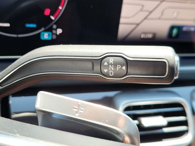 2025 Mercedes-Benz GLS Base - Photo 33