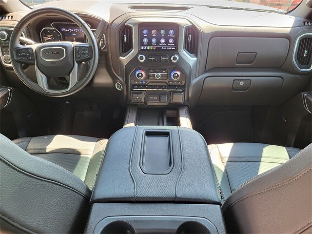 2022 Gmc Sierra 2500 HD Denali photo 2
