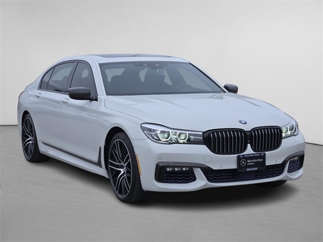 2017 BMW 7 Series 740i