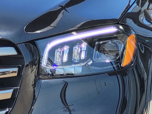 2025 Mercedes-Benz GLS Base - Photo 44
