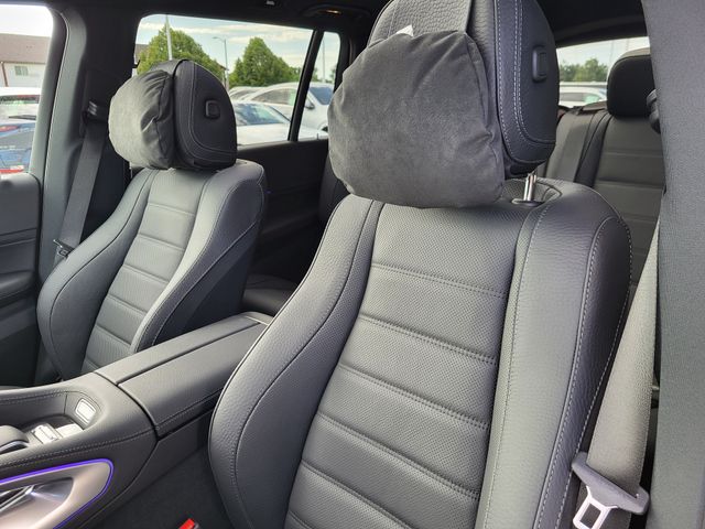 2025 Mercedes-Benz GLS Base - Photo 18