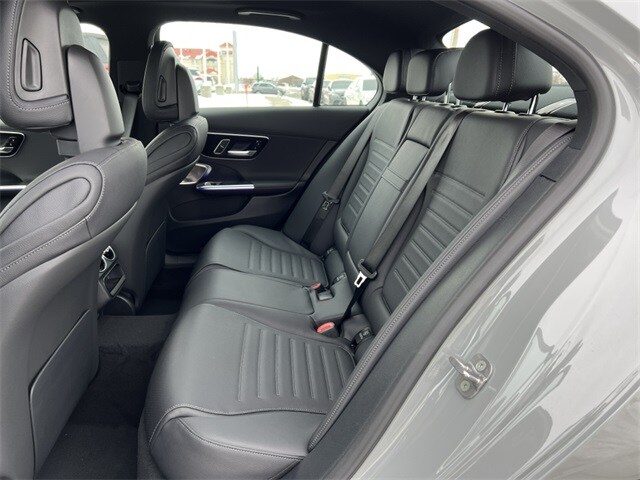 2025 Mercedes Benz C 300 photo 4