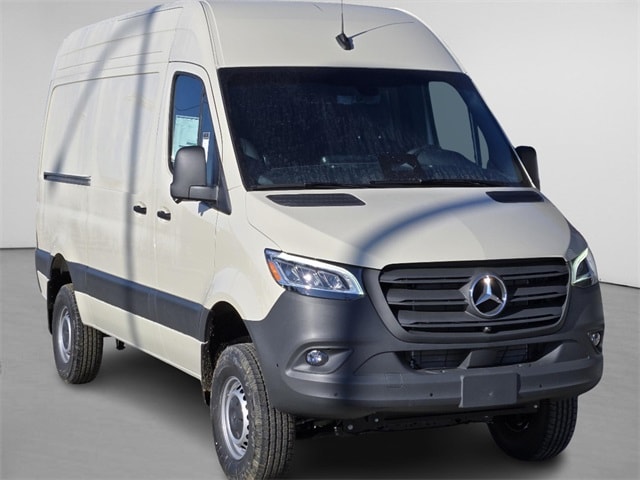 2026 Mercedes-Benz Sprinter Cargo Van Base's photo