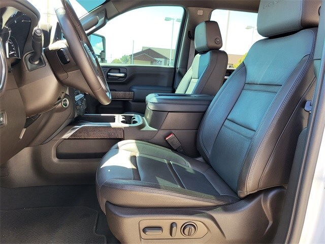 2022 Gmc Sierra 2500 HD Denali photo 4