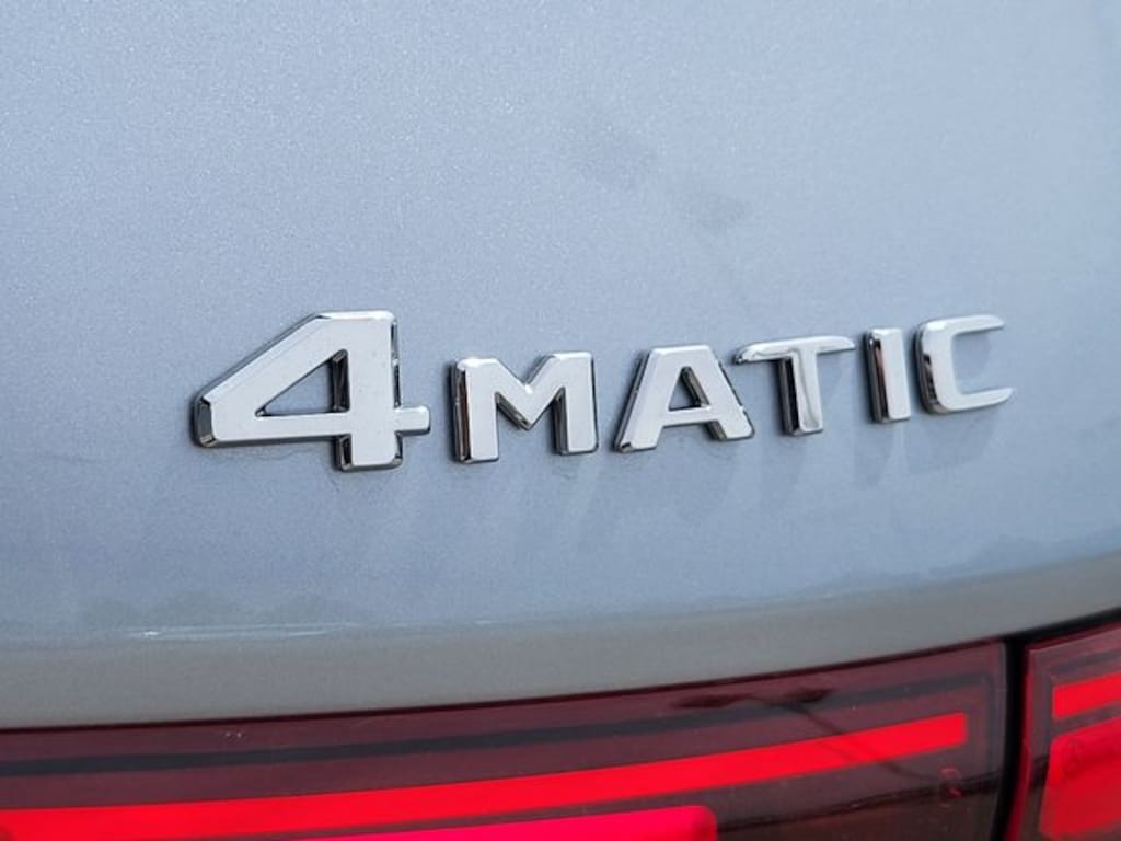 Used 2025 Mercedes-Benz GLB 250 4MATIC SUV