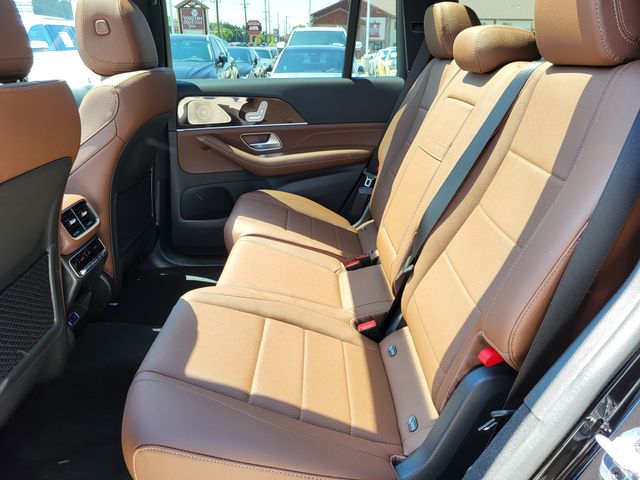 2025 Mercedes-Benz GLS Base - Photo 4