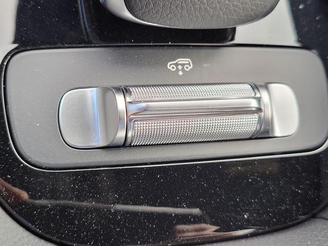 2025 Mercedes-Benz GLS Base - Photo 29